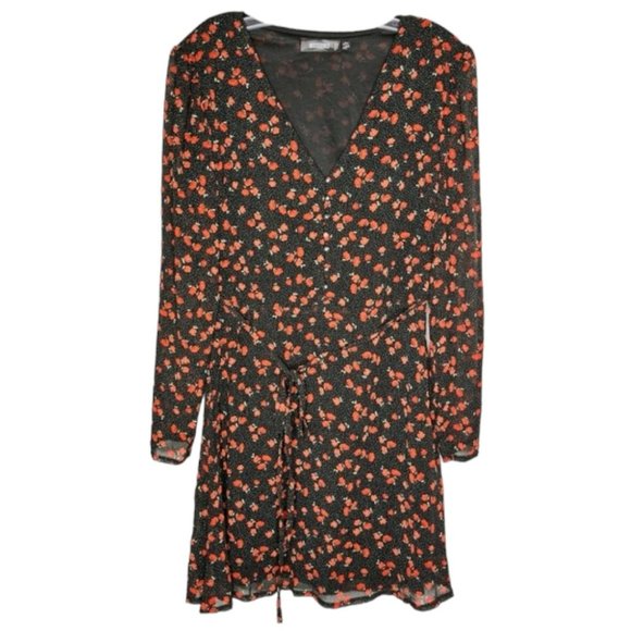 Missguided Dotted Floral Mini Tea Dress - Black/Red - 8 - Picture 2 of 12